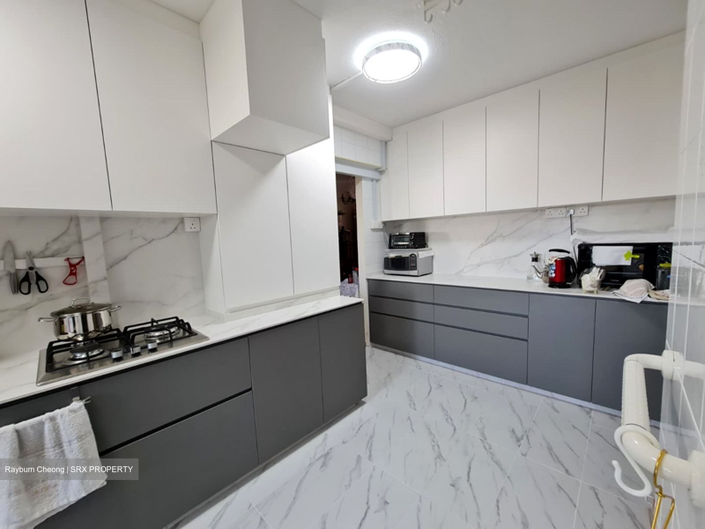Blk 101 Pasir Ris Street 12 (Pasir Ris), HDB Executive #573101741